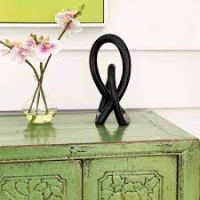 Lover's Knot Sculpture
